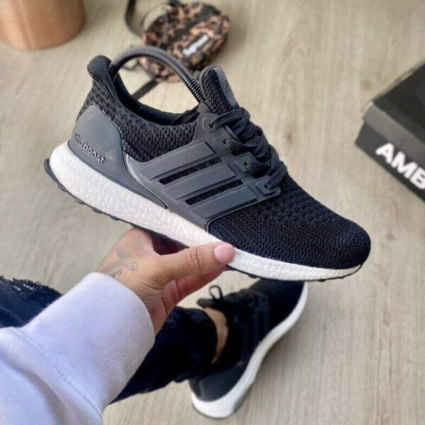 ADIDAS ULTRA BOST NEGRA BLANCA ADIDAS ULTRA BOST NEGRA BLANCA